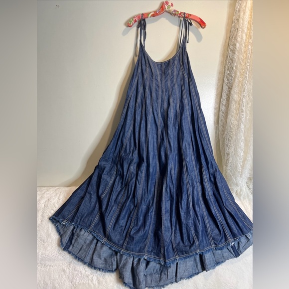 Free People Denim Dreams Denim Chambray Tie Shoulder Seamed Midi Dress M - Picture 5 of 8